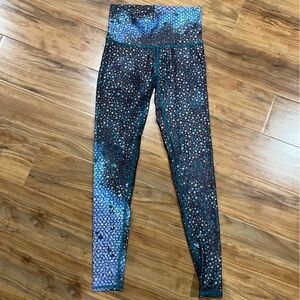 Teeki Kids Leggings with Blue and Black Pattern